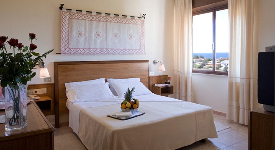 Hotel Califfo Quartu Sant'Elena Exterior photo